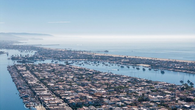 Detail Gallery Image 5 of 57 For 101 Scholz Plaza Ph 16, Newport Beach,  CA 92663 - 2 Beds | 2 Baths