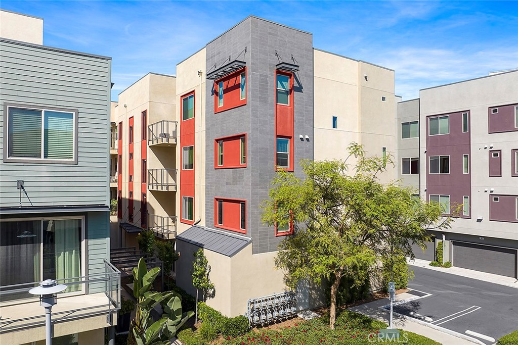 143 Bowery, Irvine, CA 92612