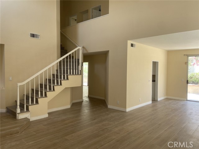 Detail Gallery Image 2 of 17 For 14 Montage, Irvine,  CA 92614 - 4 Beds | 2/1 Baths
