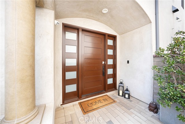 Detail Gallery Image 5 of 25 For 1017 Delaware St, Huntington Beach,  CA 92648 - 3 Beds | 3/1 Baths