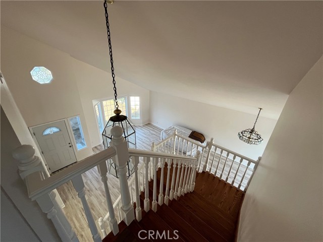 Detail Gallery Image 8 of 22 For 7522 Balcom, Reseda,  CA 91335 - 4 Beds | 3 Baths