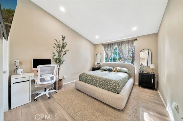 Detail Gallery Image 13 of 35 For 3500 S Greenville St #E5,  Santa Ana,  CA 92704 - 1 Beds | 1 Baths