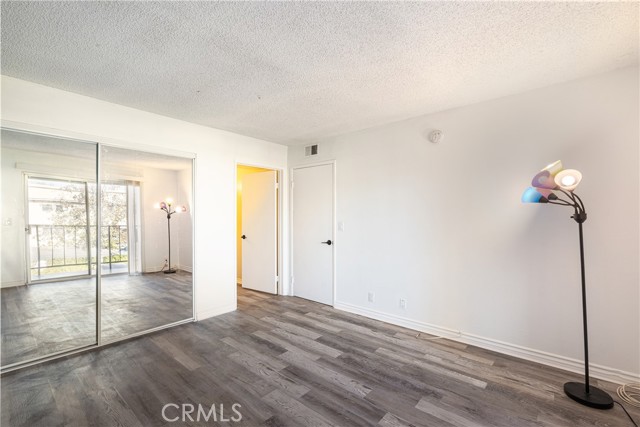 Detail Gallery Image 10 of 26 For 8505 Columbus Ave #217,  North Hills,  CA 91343 - 2 Beds | 2 Baths