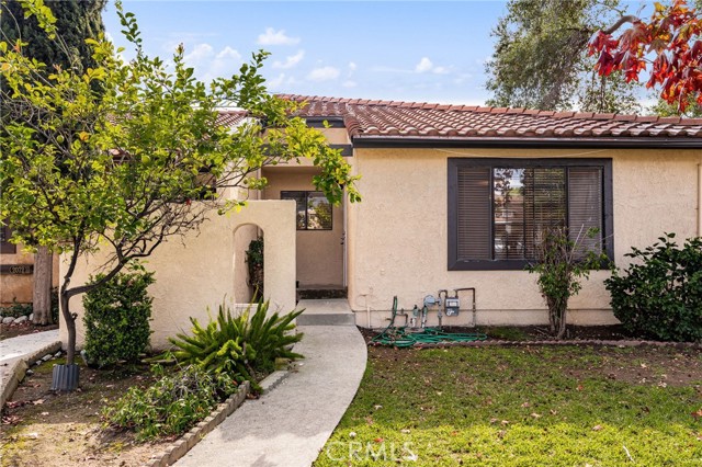 Detail Gallery Image 5 of 29 For 2066 Walnut, La Verne,  CA 91750 - 2 Beds | 1 Baths