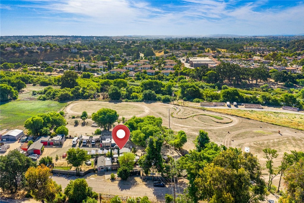 390 Paso Robles