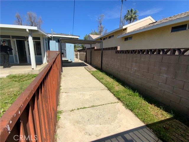 Detail Gallery Image 17 of 23 For 745 W E, Ontario,  CA 91762 - 3 Beds | 2 Baths