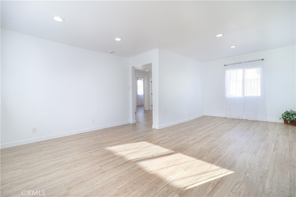 MLS #MB25262877 image #19