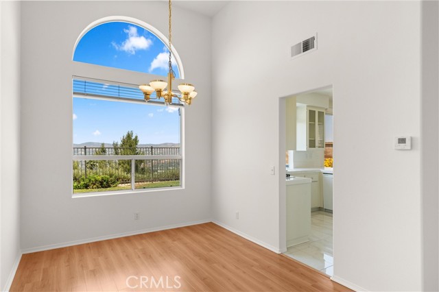 Detail Gallery Image 8 of 45 For 917 S Dylan Way, Anaheim Hills,  CA 92808 - 3 Beds | 2/1 Baths