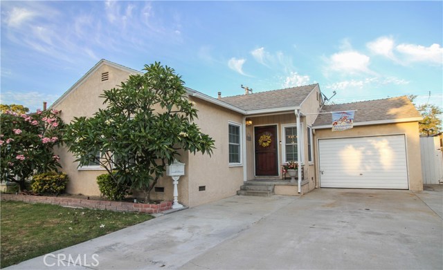 5722 Pennswood Ave, Lakewood, CA 90712