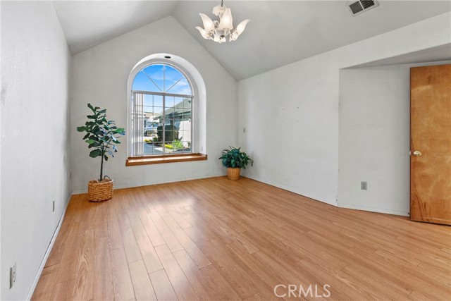 Detail Gallery Image 17 of 52 For 1553 Palace, Oceano,  CA 93445 - 5 Beds | 4 Baths