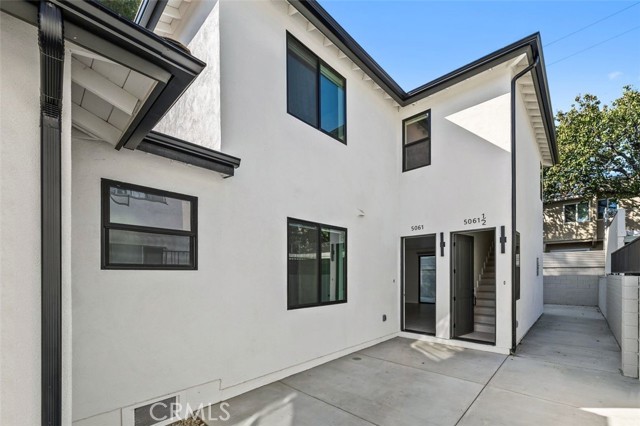 Detail Gallery Image 11 of 11 For 5061 1/2 Cartwright, North Hollywood,  CA 91601 - 3 Beds | 2 Baths