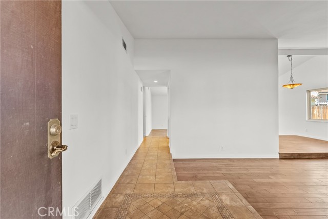 Detail Gallery Image 11 of 48 For 4847 Talmadge, Moorpark,  CA 93021 - 3 Beds | 2 Baths