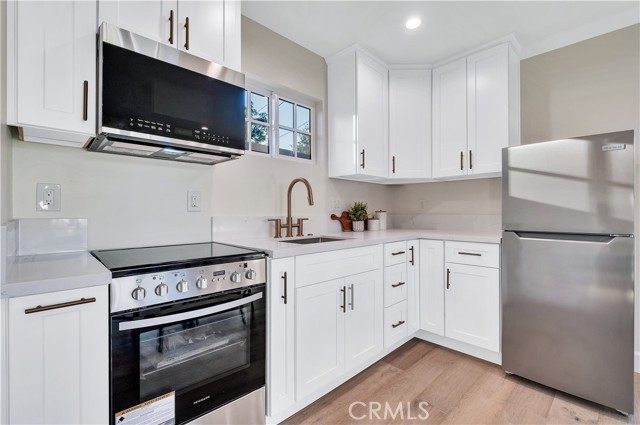 Detail Gallery Image 55 of 66 For 4001 4001 Pine, Long Beach,  CA 90807 - 5 Beds | 5 Baths