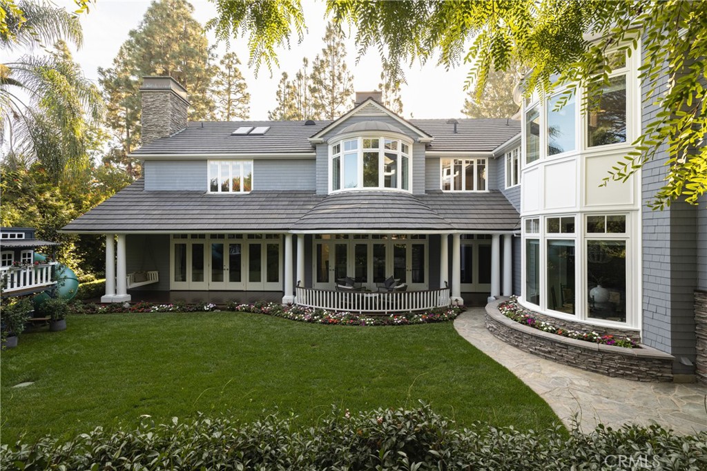 1e8b5cd3 9ce2 4593 A9e0 3cecb412eac4