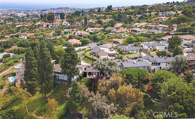 6441 Via De Anzar, Rancho Palos Verdes CA: https://media.crmls.org/medias/1e8b6452-079d-4777-af9d-bf61c6ddc60e.jpg