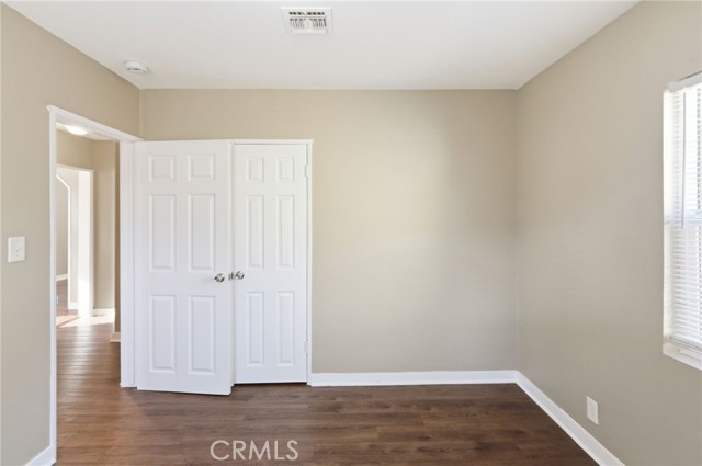 Detail Gallery Image 14 of 31 For 2010 N Corlett, Los Angeles,  CA 90059 - 3 Beds | 2 Baths