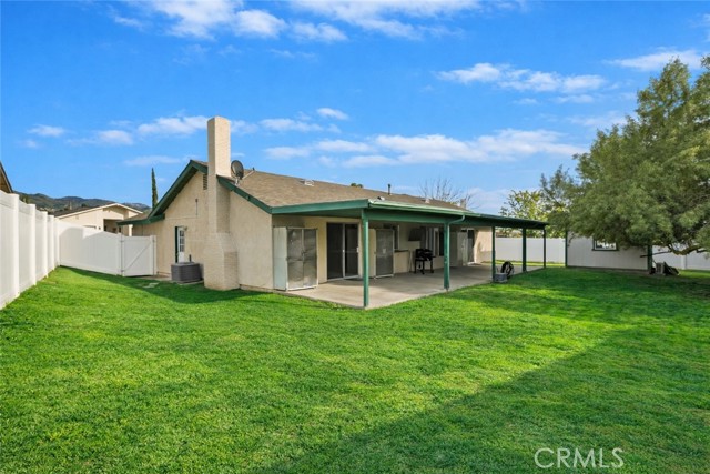 Detail Gallery Image 35 of 43 For 1584 Buckeye St, Highland,  CA 92346 - 4 Beds | 2 Baths