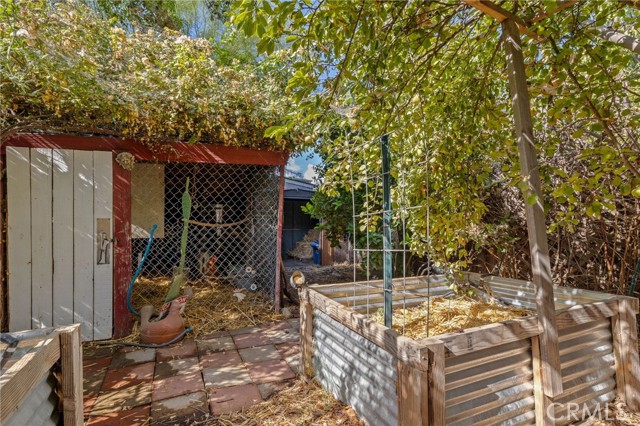 Detail Gallery Image 43 of 49 For 3010 Elmwood Ave, Bakersfield,  CA 93305 - 4 Beds | 2 Baths