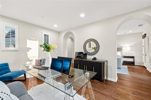 Detail Gallery Image 26 of 39 For 33 Tall Hedge, Irvine,  CA 92603 - 3 Beds | 3/1 Baths