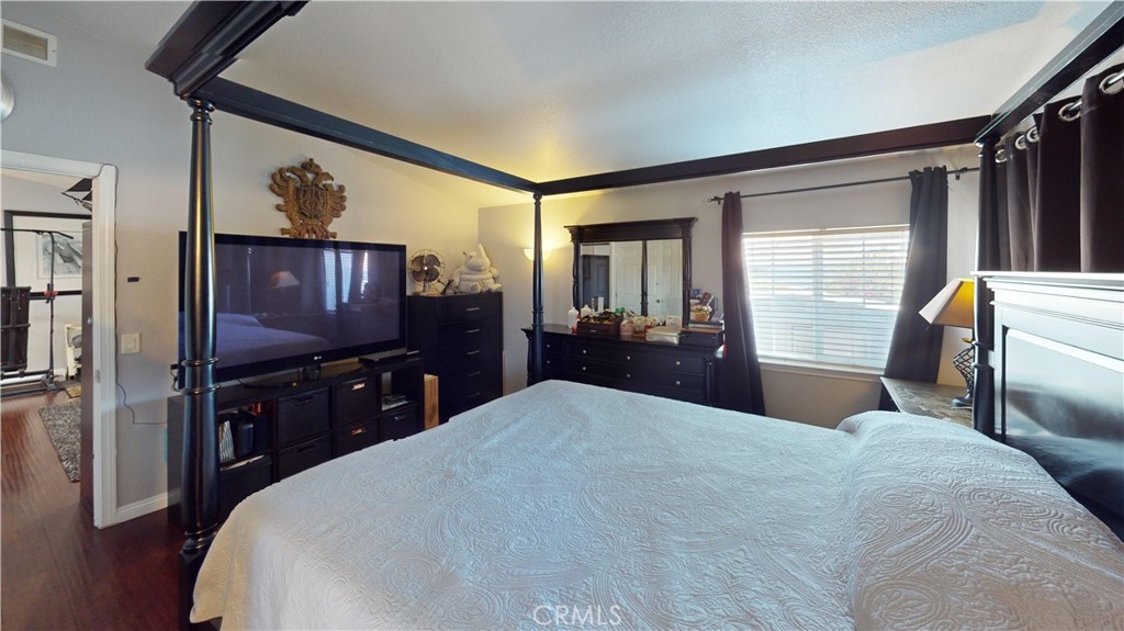 MLS #OC26158247 image #13