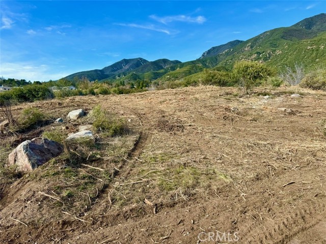18681 Deercrest Estates Place, Devore CA: https://media.crmls.org/medias/1e8d9d31-1654-42d4-a5f3-76f3f2e7a162.jpg