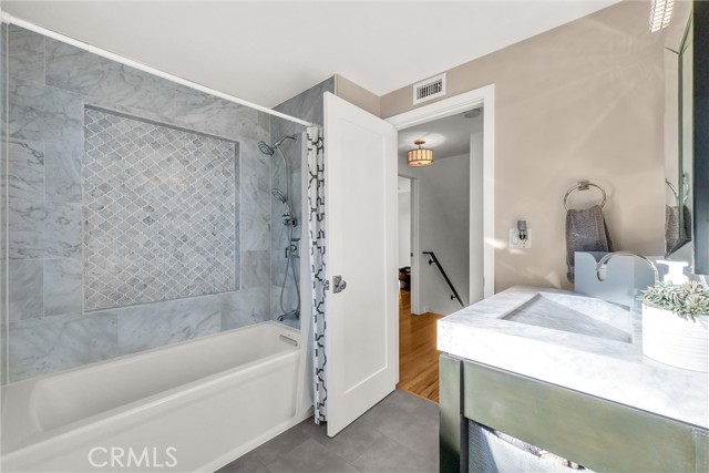 Detail Gallery Image 21 of 34 For 9122 Windsor Cir, Cypress,  CA 90630 - 4 Beds | 3 Baths