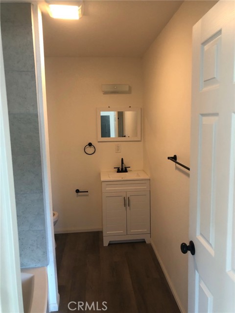 Detail Gallery Image 10 of 31 For 415 N Main, Lake Elsinore,  CA 92530 - – Beds | – Baths