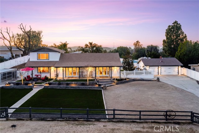 Detail Gallery Image 3 of 75 For 2320 Temescal, Norco,  CA 92860 - 4 Beds | 2 Baths