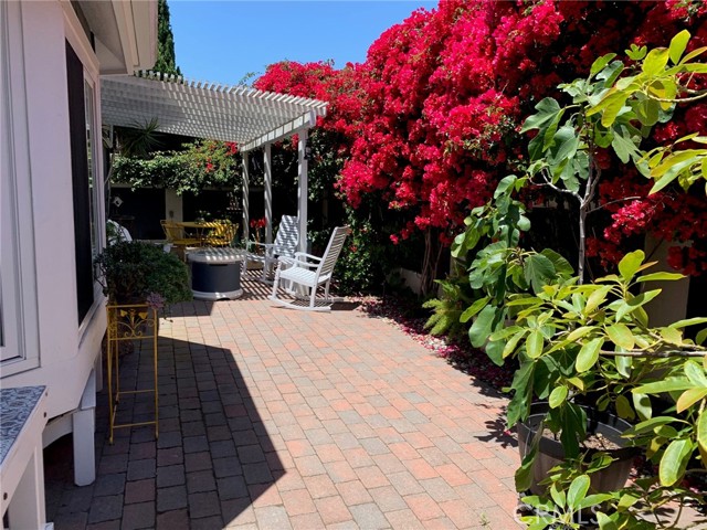 Detail Gallery Image 24 of 49 For 2617 Huntington Ln #B,  Redondo Beach,  CA 90278 - 4 Beds | 2/1 Baths