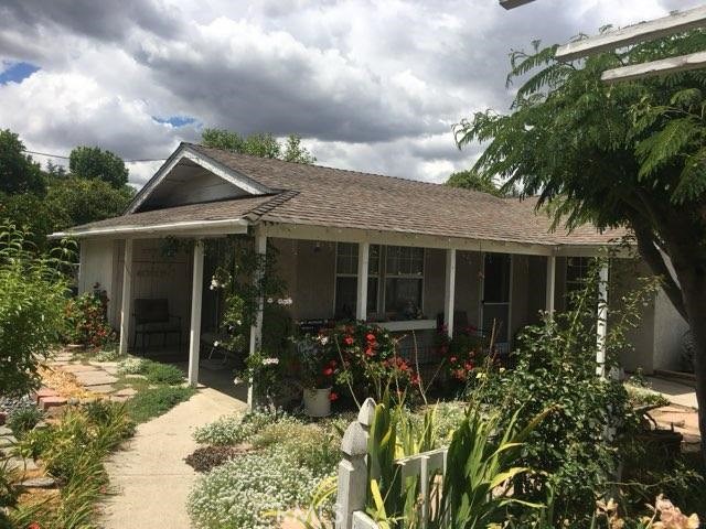Detail Gallery Image 15 of 19 For 5827 Corbin Ave, Tarzana,  CA 91356 - 3 Beds | 2 Baths