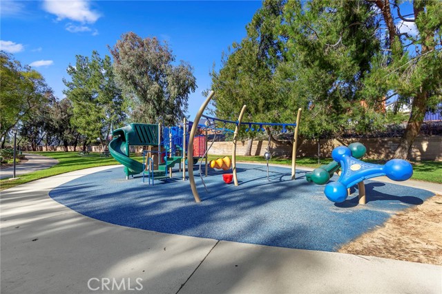Detail Gallery Image 28 of 30 For 5814 Old Village Rd #216,  Yorba Linda,  CA 92887 - 3 Beds | 2 Baths
