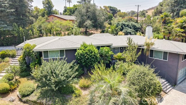 Detail Gallery Image 3 of 43 For 10034 La Canada Way, Shadow Hills,  CA 91040 - 2 Beds | 2 Baths