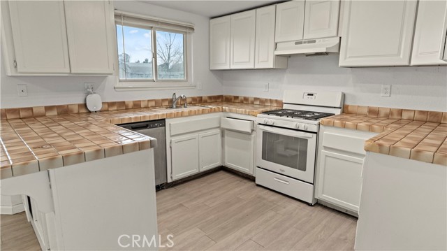 Detail Gallery Image 14 of 29 For 8222 3rd Ave, Hesperia,  CA 92345 - 3 Beds | 2 Baths