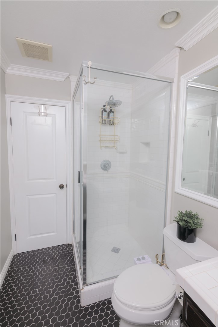 MLS #OC25265144 image #20