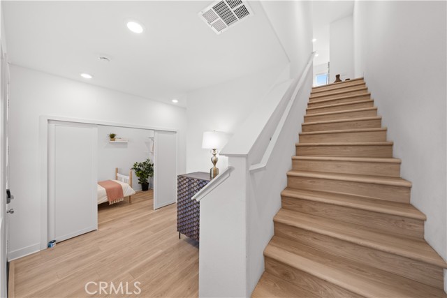 Detail Gallery Image 12 of 56 For 275 Sash, Irvine,  CA 92618 - 2 Beds | 2/1 Baths