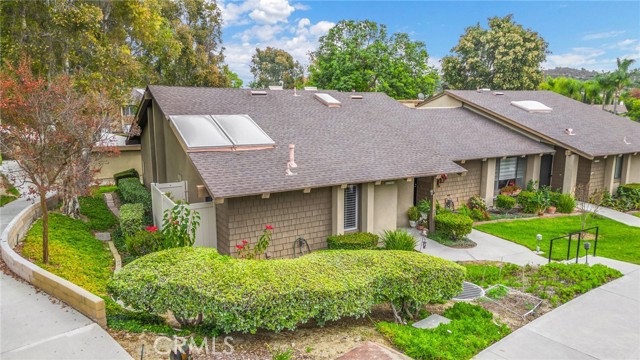 Detail Gallery Image 1 of 30 For 15929 Alta Vista Dr a,  La Mirada,  CA 90638 - 2 Beds | 2 Baths