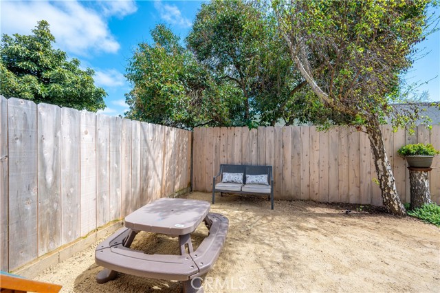 Detail Gallery Image 21 of 27 For 112 E Tefft St #B,  Nipomo,  CA 93444 - 2 Beds | 1/1 Baths