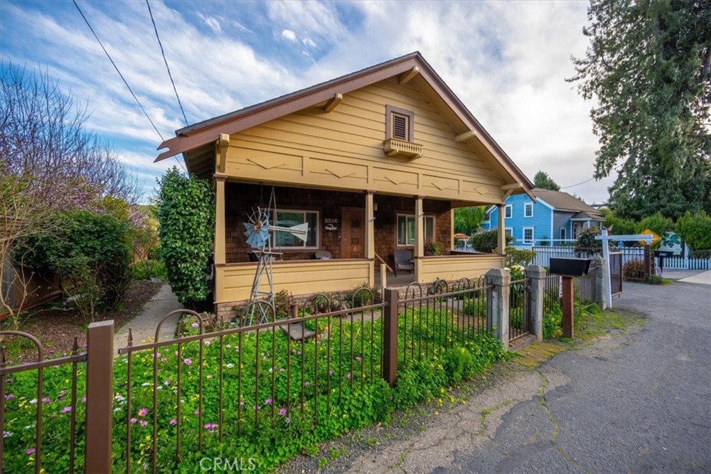 1E9403D3 E308 4456 9Eb5 C9373Ef4B5B5 2516 Main Street, Cambria, Ca 93428 &Lt;Span Style='BackgroundColor:transparent;Padding:0Px;'&Gt; &Lt;Small&Gt; &Lt;I&Gt; &Lt;/I&Gt; &Lt;/Small&Gt;&Lt;/Span&Gt;