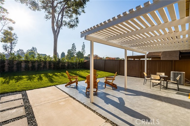 Detail Gallery Image 30 of 61 For 48 Bridgeport, Irvine,  CA 92620 - 3 Beds | 2/1 Baths