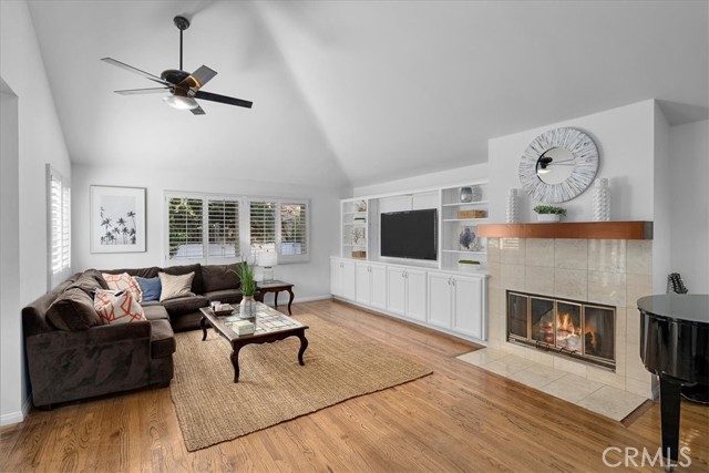 2607 Maple Avenue, Manhattan Beach, California 90266, 5 Bedrooms Bedrooms, ,3 BathroomsBathrooms,Residential,Sold,Maple,SB22213564