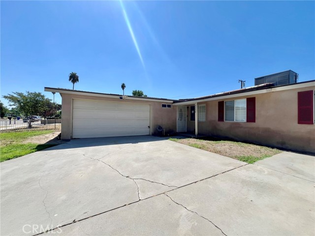 Detail Gallery Image 3 of 26 For 3338 Vance St, Riverside,  CA 92504 - 4 Beds | 3 Baths