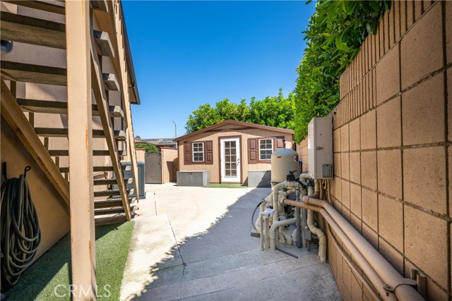 Detail Gallery Image 66 of 74 For 7926 E Garner, Long Beach,  CA 90808 - 4 Beds | 2/1 Baths