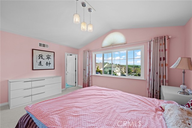 Detail Gallery Image 23 of 58 For 24301 Sunnycrest Ct, Diamond Bar,  CA 91765 - 4 Beds | 3/1 Baths