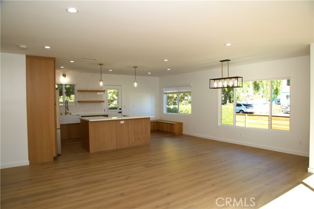 Detail Gallery Image 6 of 29 For 3637 Ashwood, Mar Vista,  CA 90066 - 3 Beds | 3 Baths