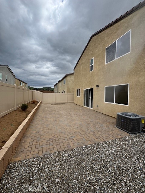 2168 Redwood Lane