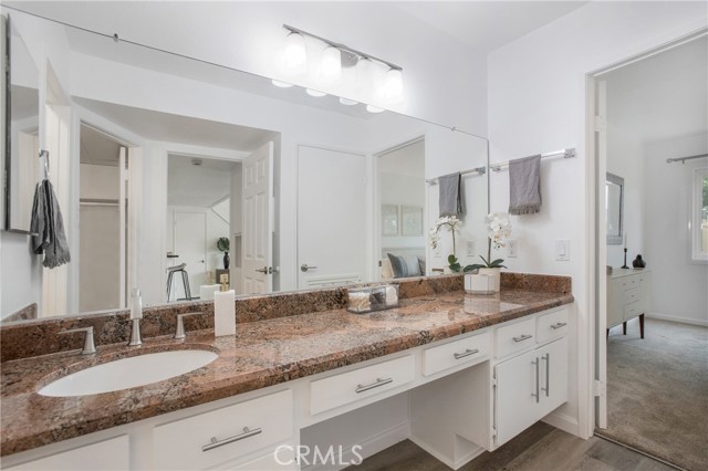 25712 Le Parc, Lake Forest CA: https://media.crmls.org/medias/1e96c6d5-300a-48ef-9572-0923783c3739.jpg