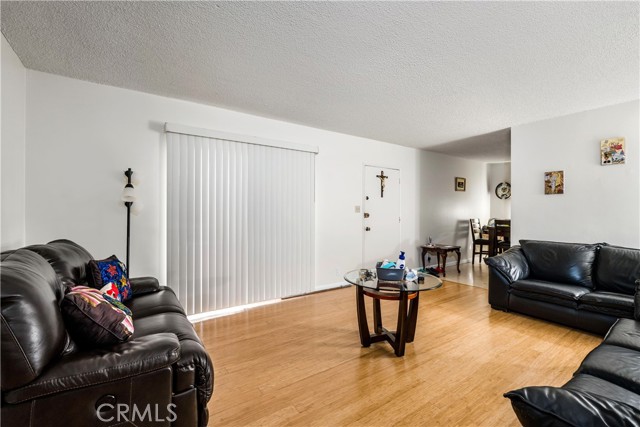 2010 Manhattan Beach Boulevard, Redondo Beach, California 90278, ,Residential Income,Sold,Manhattan Beach,PW23197106