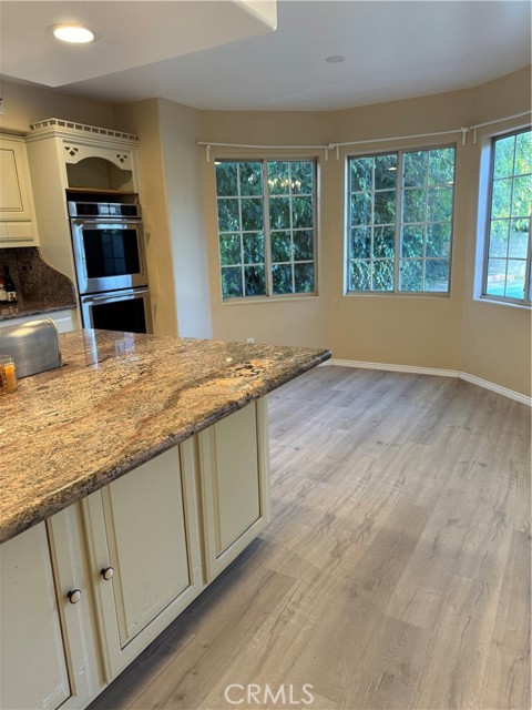 Detail Gallery Image 24 of 60 For 5224 Woodlake, Woodland Hills,  CA 91367 - 4 Beds | 3/1 Baths