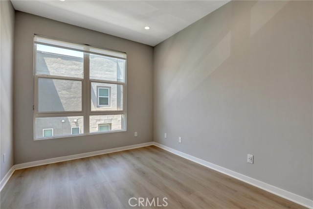 Detail Gallery Image 13 of 19 For 2296 Synergy, Irvine,  CA 92614 - 2 Beds | 2/1 Baths