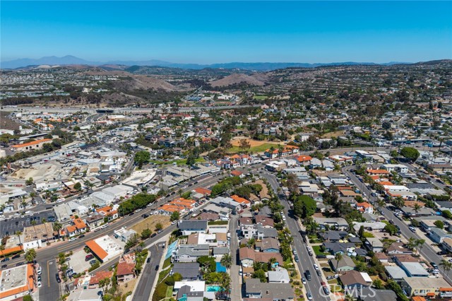 1412 Buena Vista, San Clemente CA: https://media.crmls.org/medias/1e9a098a-2f32-4688-9118-1d5ff677e8bd.jpg